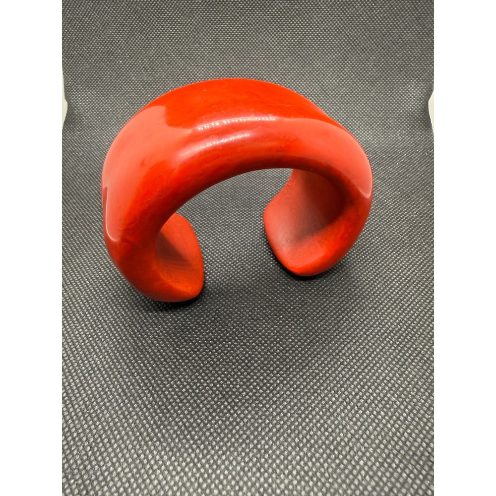 Vintage Marbled Red Bakelite Chunky Cuff Bracelet Bold Statement Jewelry